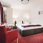 Laasenhof Resort 3*