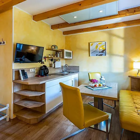 Laasenhof 3* Struppen