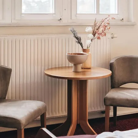 Laasenhof 3* Struppen