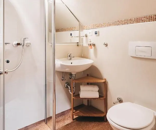 Laasenhof 3* Struppen